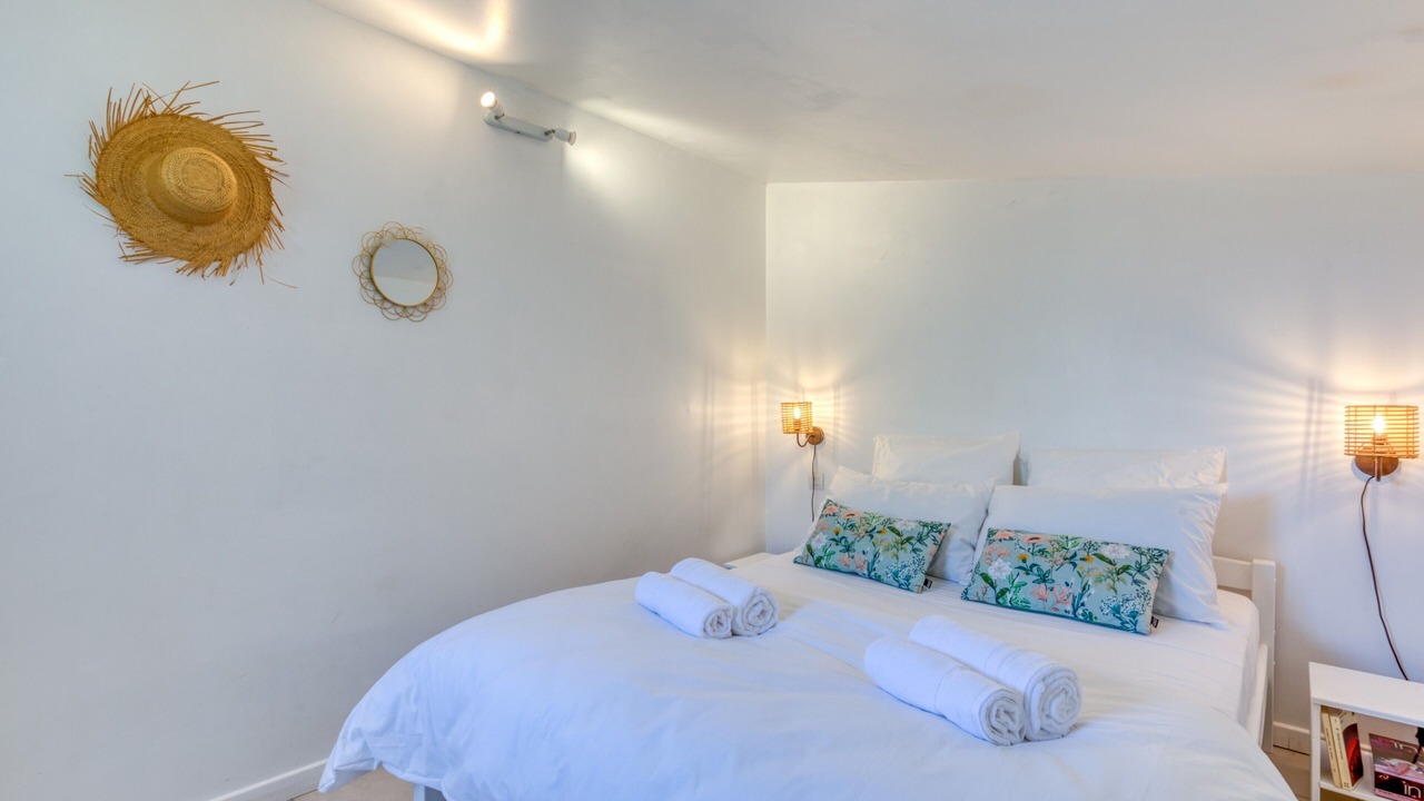 Photo of Bedroom in Saintes-Maries-de-la-Mer
