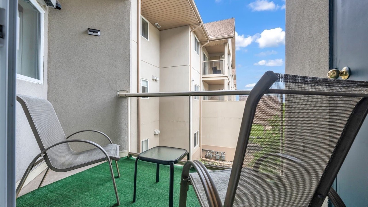 Photo of Outdoor in Sandwich Towne