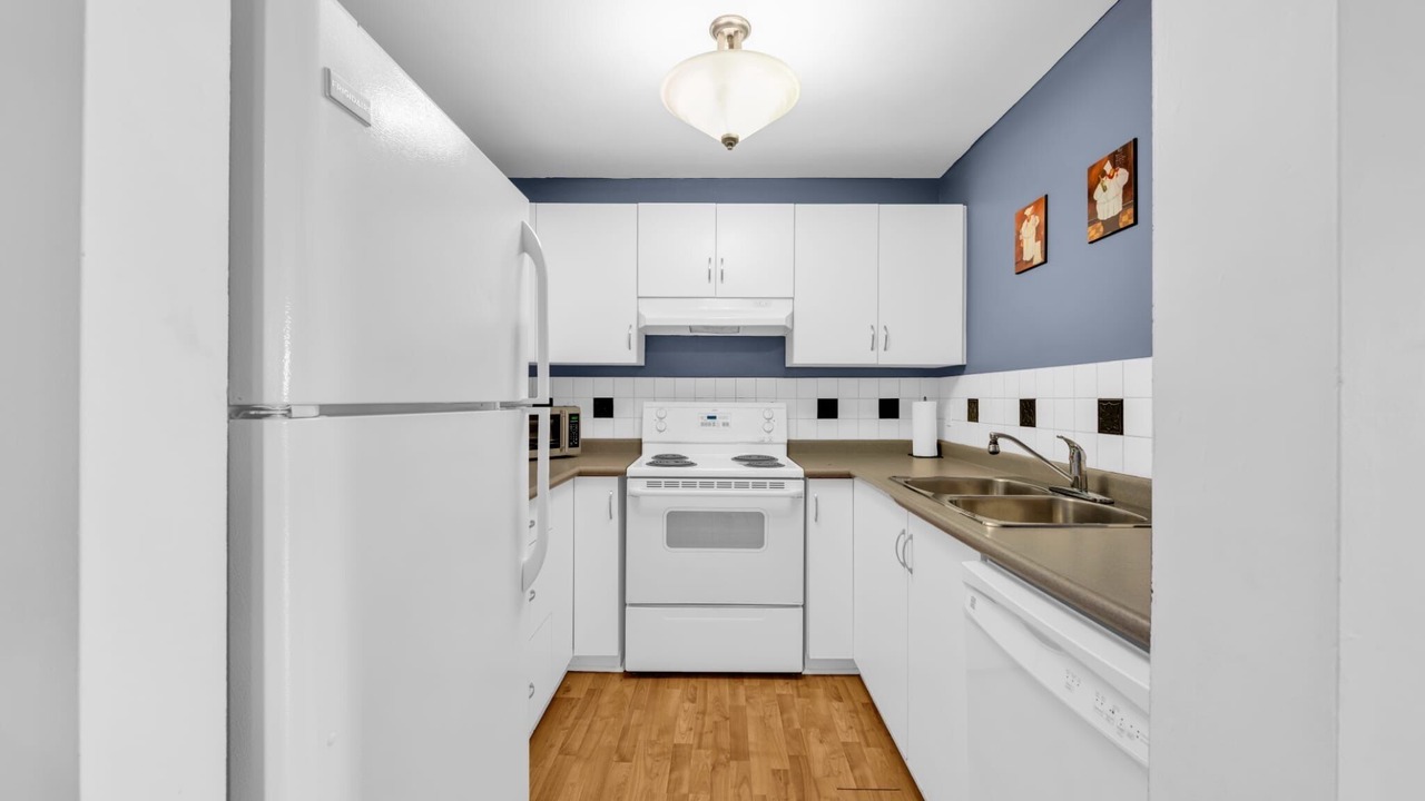 Photo of Kitchen in Sandwich Towne