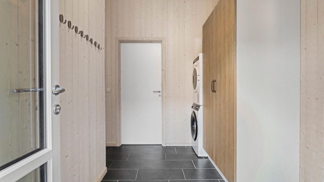 Photo of Others in Bratten Strand