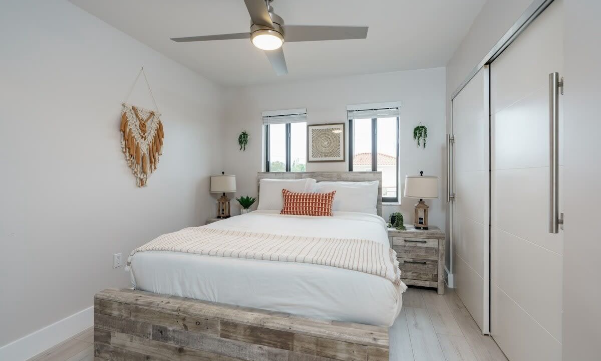 Photo of Bedroom in Coral Way