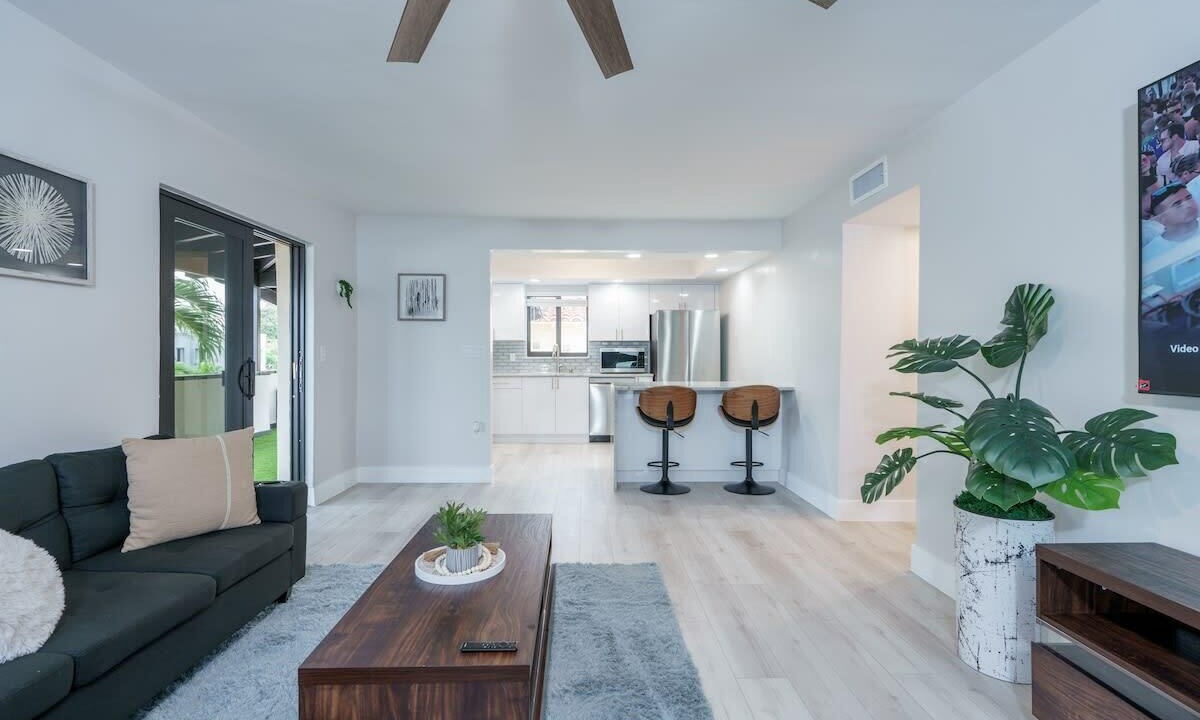 Photo of Livingroom in Coral Way
