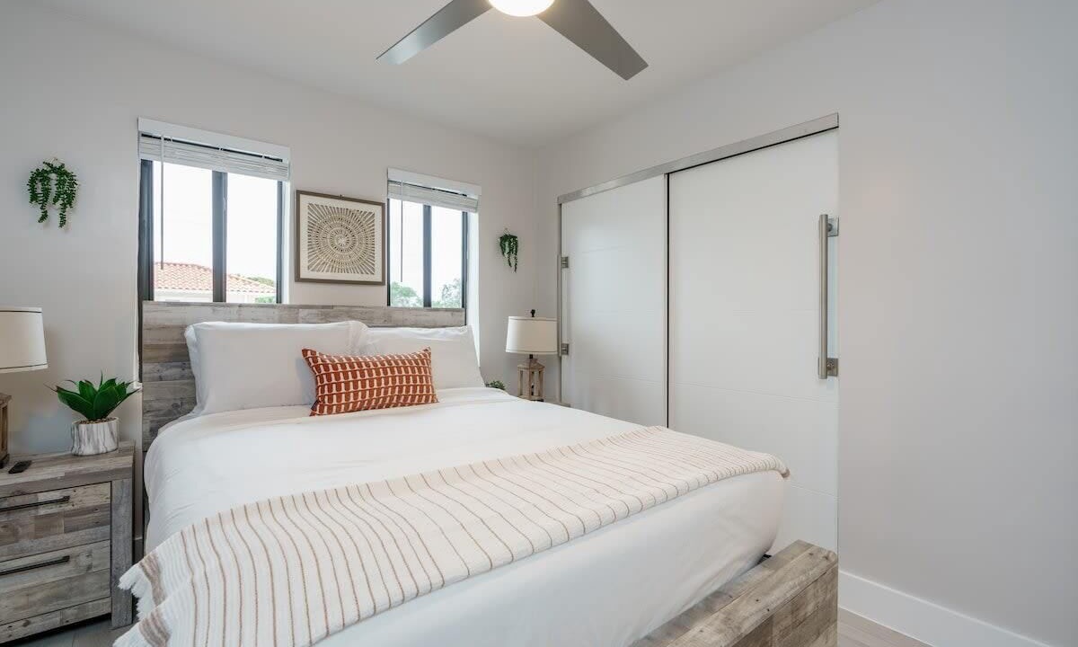 Photo of Bedroom in Coral Way