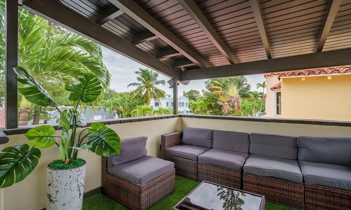 Photo of Patio Balcony in Coral Way