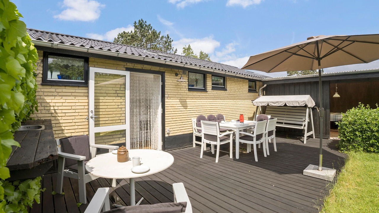 Photo of Others in Mesinge