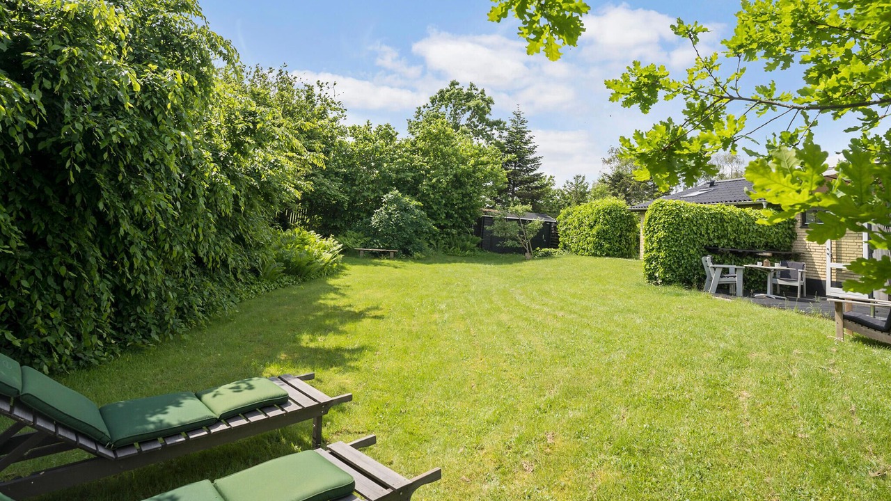 Photo of Others in Mesinge