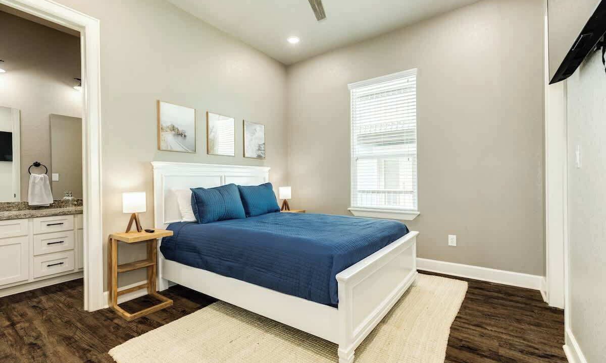 Photo of Bedroom in Freeport