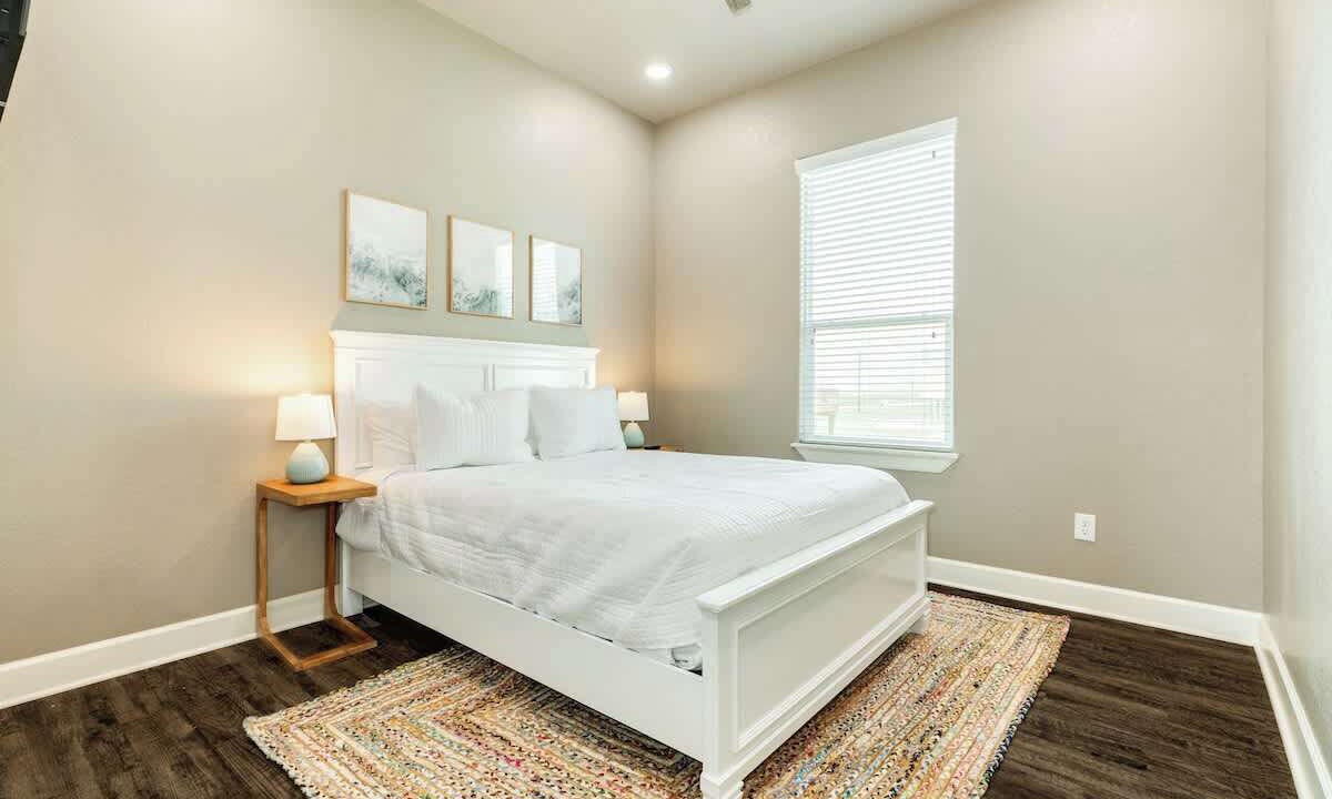 Photo of Bedroom in Freeport
