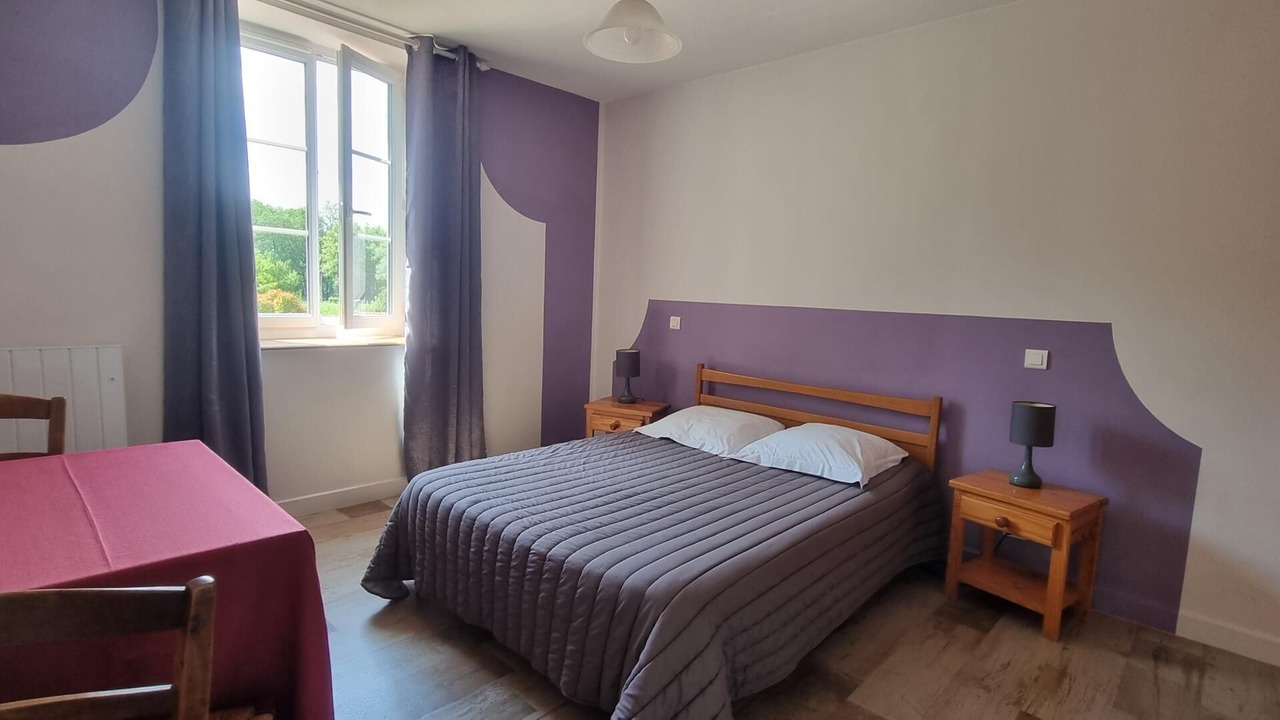 Photo of Bedroom in Cormatin