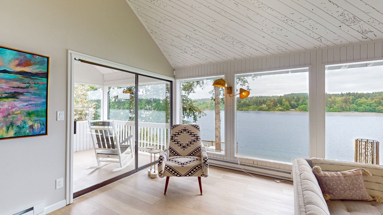 Photo of Livingroom in Vashon Island