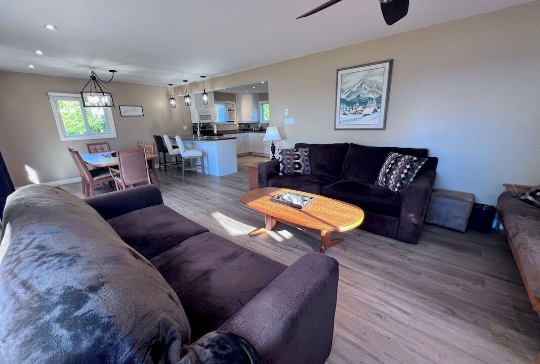 Photo of Livingroom in Trent Lakes