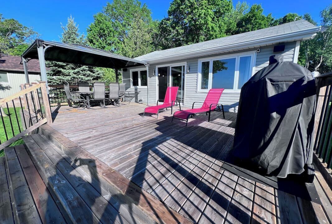 Photo of Patio Balcony in Trent Lakes