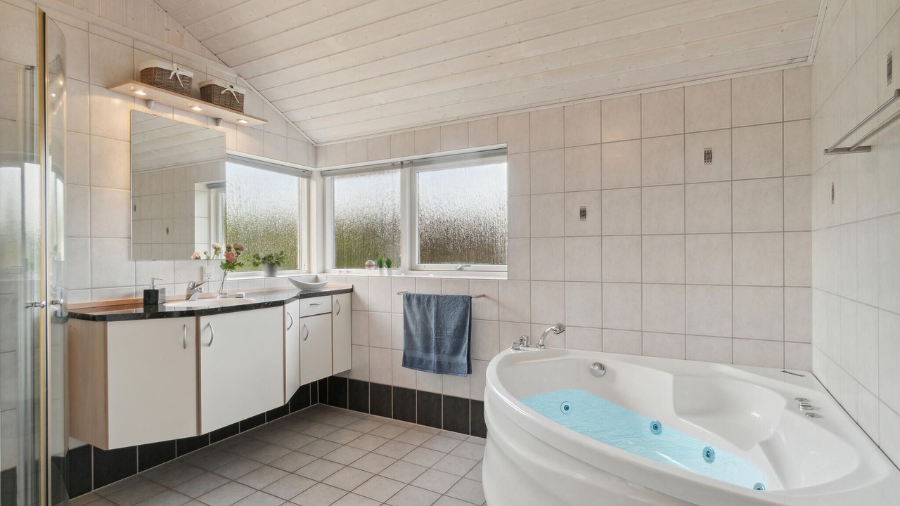 Photo of Bathroom in Fjellerup