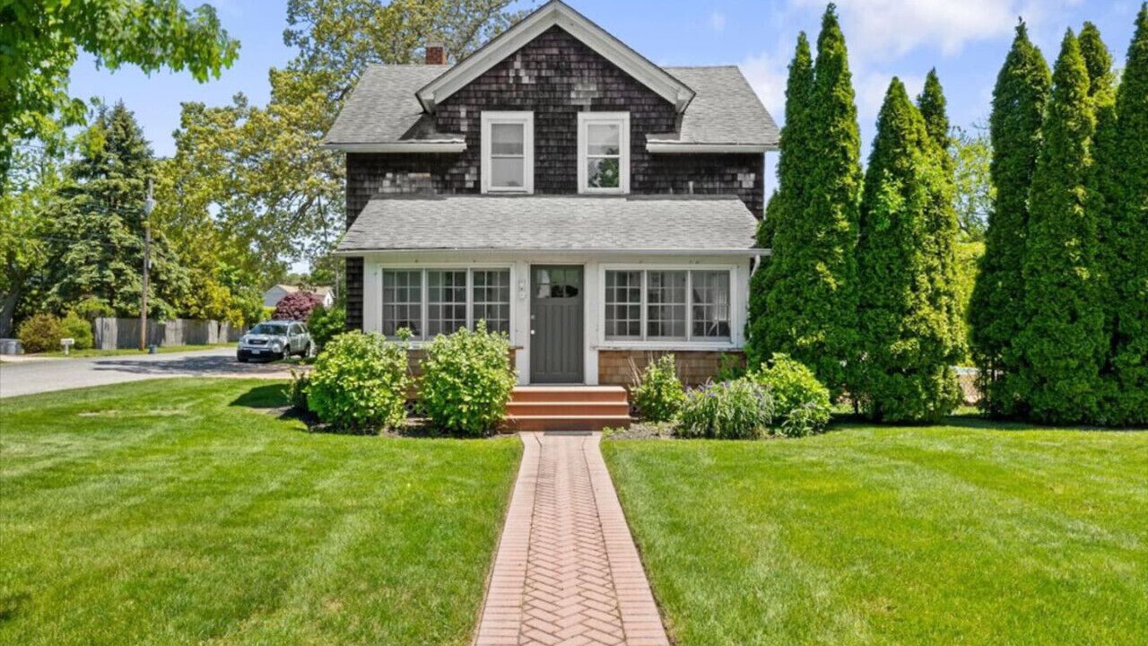 Photo of Others in Bellport