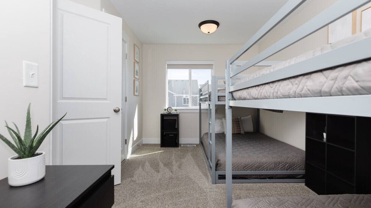 Photo of Bedroom in Garden City