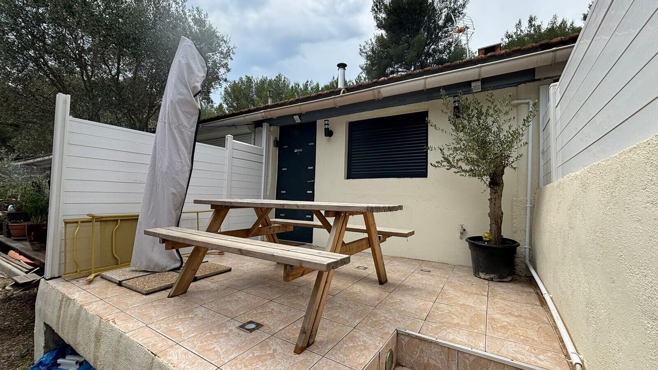 Photo of Outdoor in Niolon