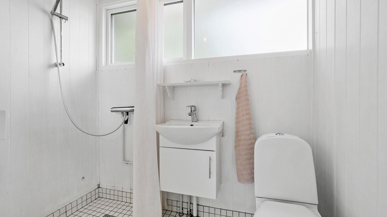 Photo of Bathroom in Store Fuglede
