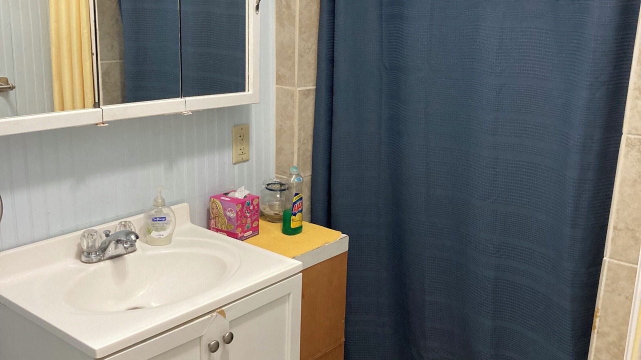 Photo of Bathroom in Snug Harbor