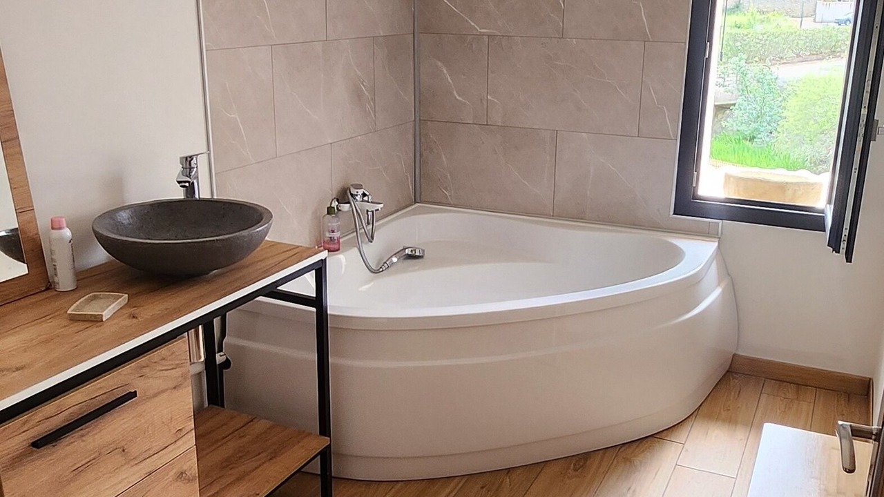 Photo of Bathroom in Tournissan