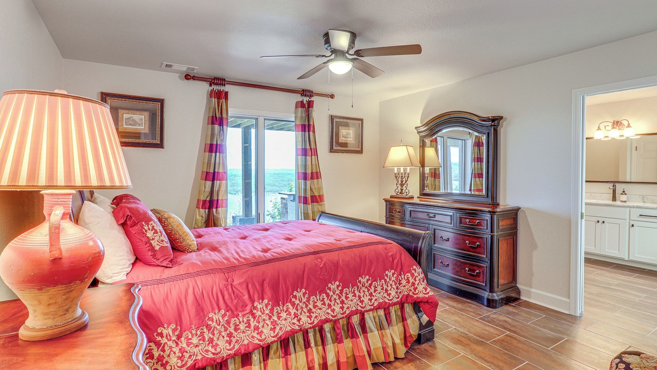 Photo of Bedroom in Quitman
