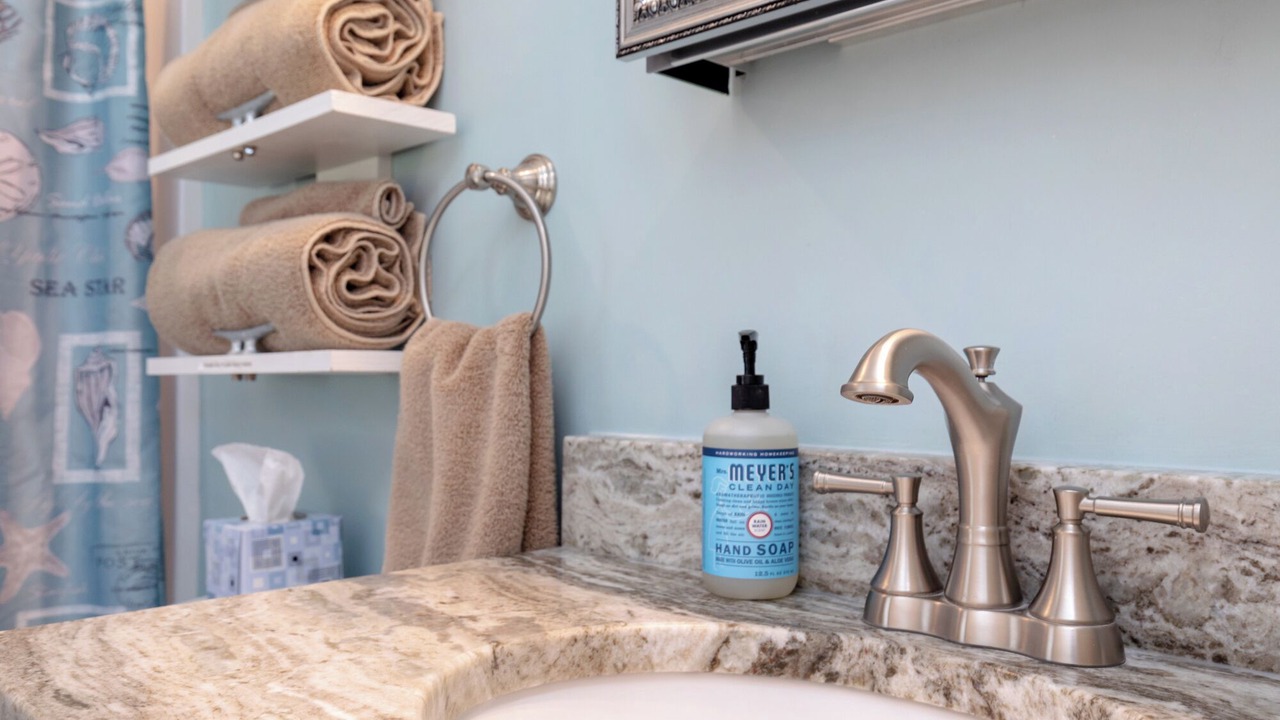 Photo of Bathroom in Deltaville