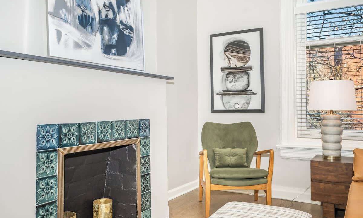 Photo of Bedroom in West Town