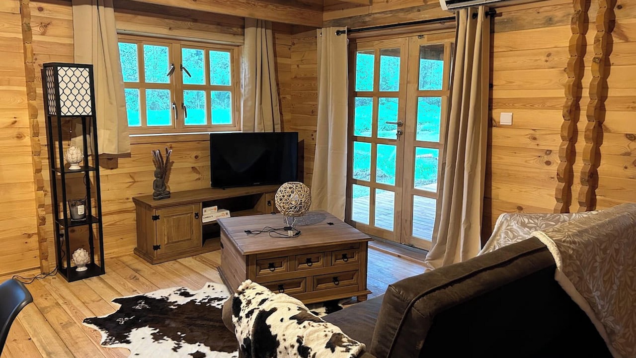 Photo of Livingroom in Fougax-et-Barrineuf