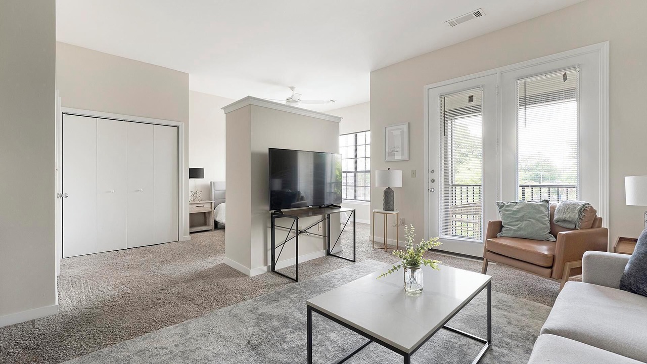 Photo of Livingroom in New Pathways