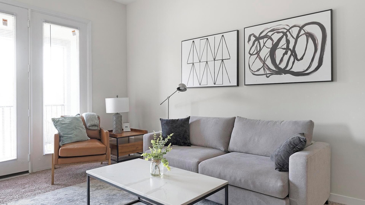 Photo of Livingroom in New Pathways