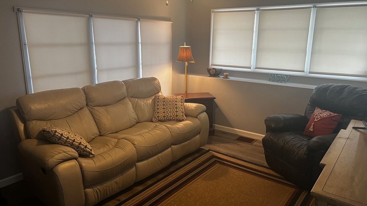 Photo of Livingroom in Laurel