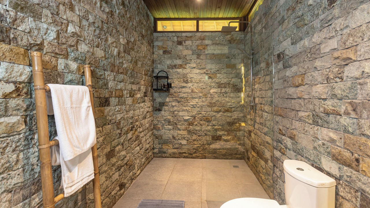Photo of Bathroom in Sambahan