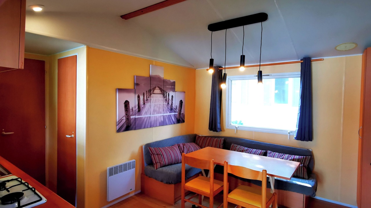 Photo of Livingroom in Alban
