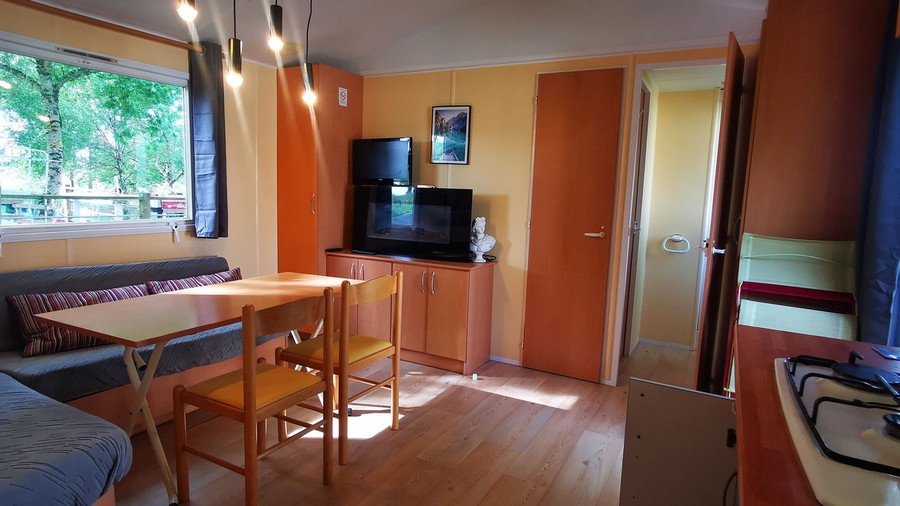 Photo of Livingroom in Alban