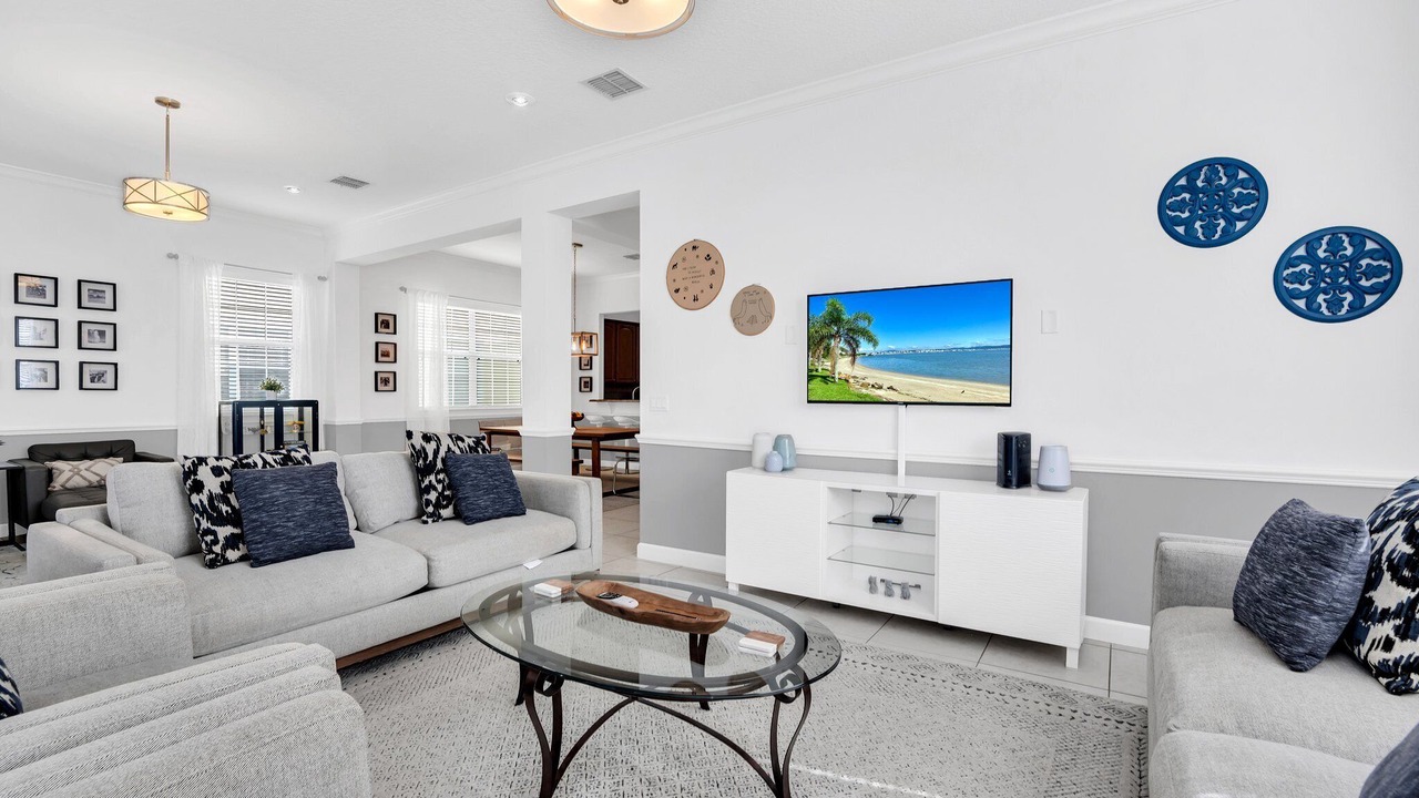 Photo of Livingroom in Bay Lake