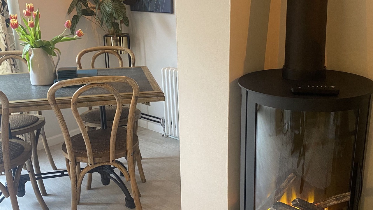 Photo of Others in Sandwich