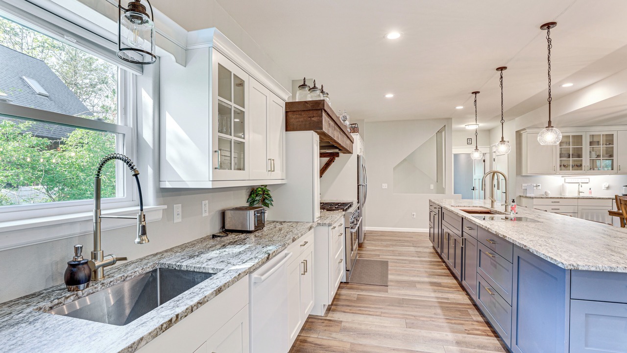 Photo of Kitchen in Lake Delton