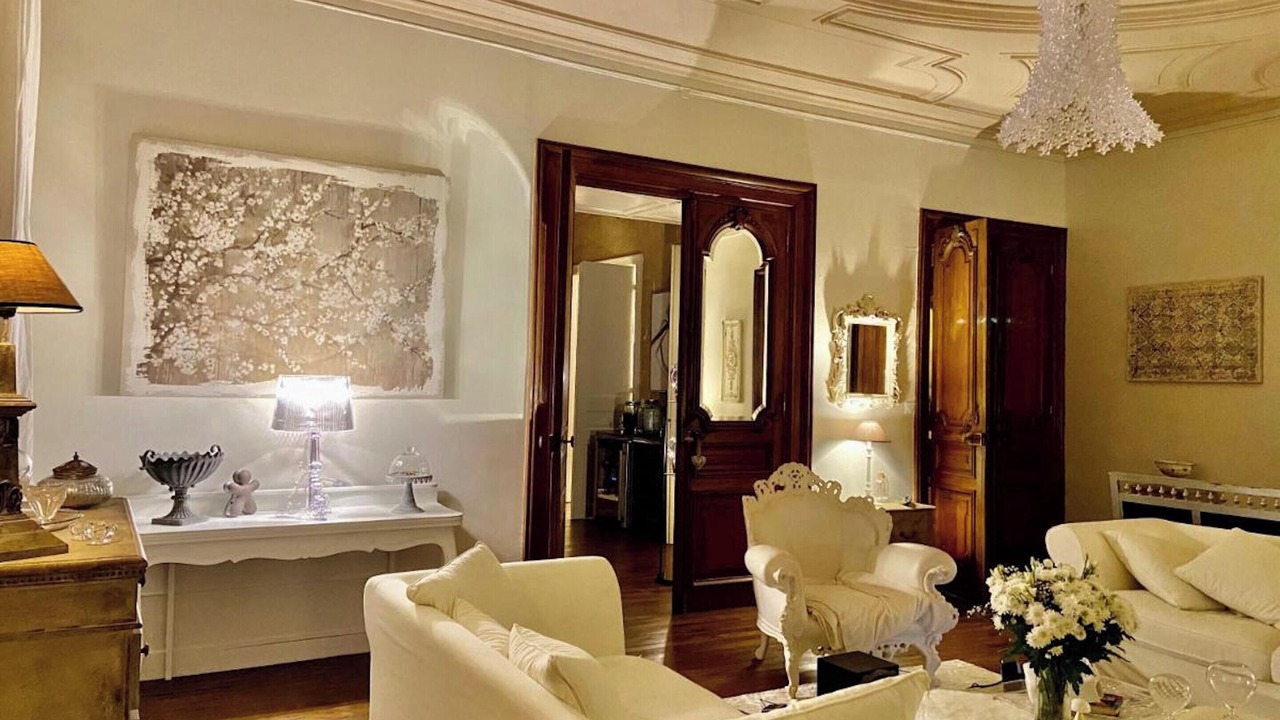 Photo of Livingroom in Centre Ville