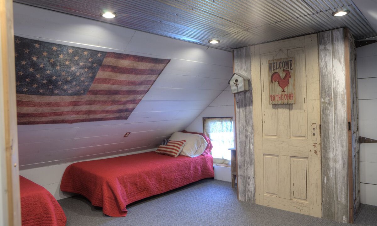 Photo of Bedroom in Wayne County
