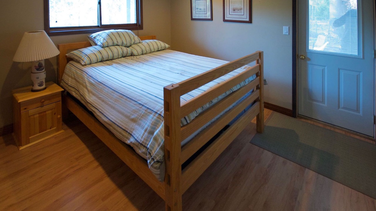 Photo of Bedroom in Grand Bend
