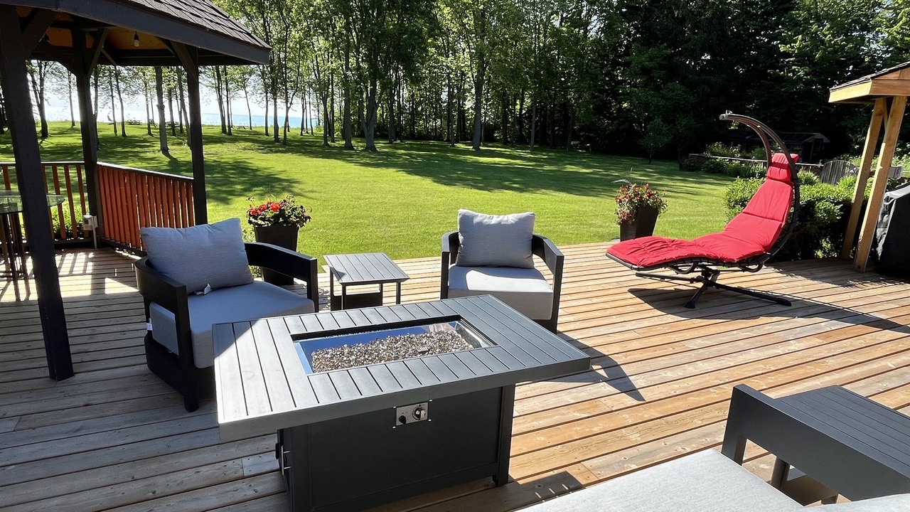 Photo of Patio Balcony in Central Huron