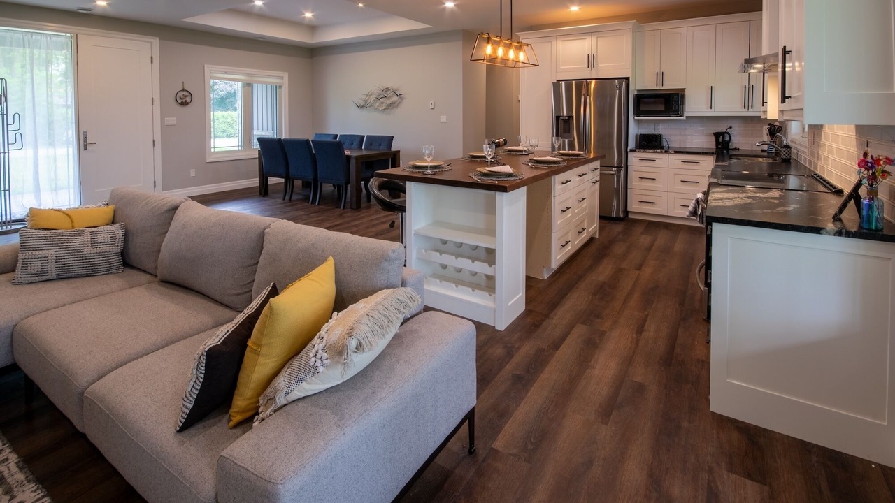 Photo of Livingroom in Lambton Shores
