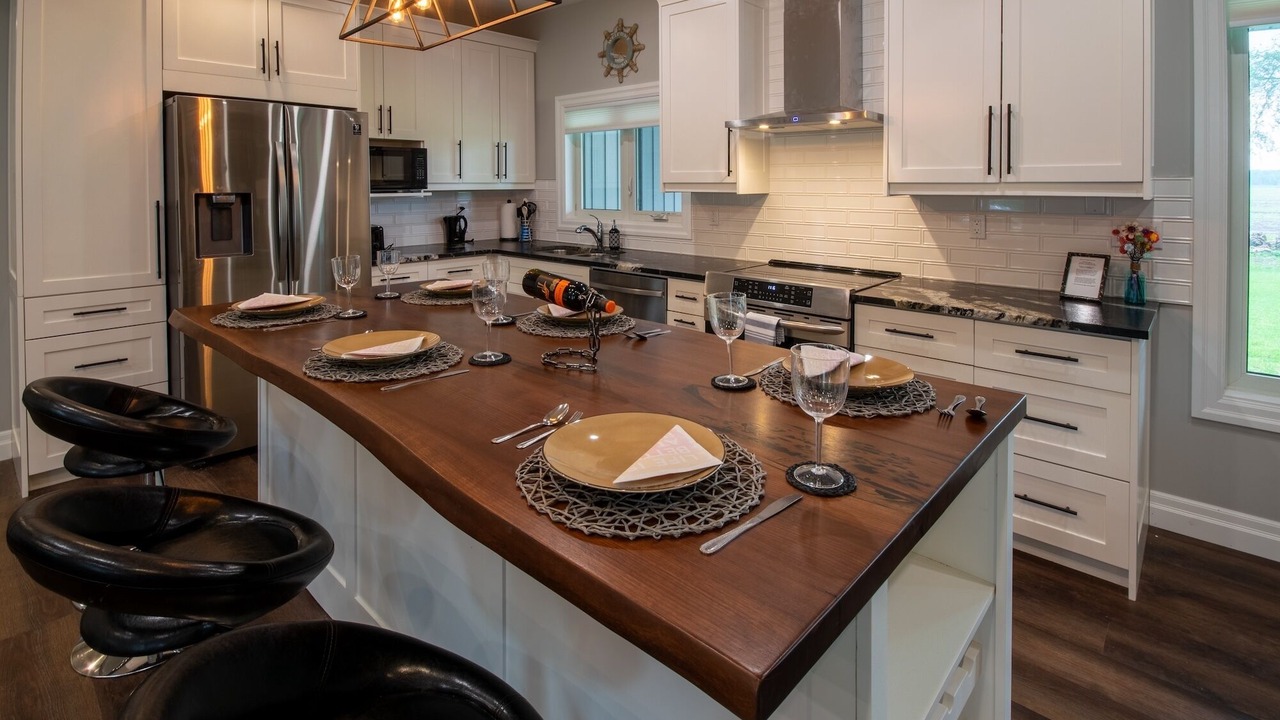 Photo of Kitchen in Lambton Shores