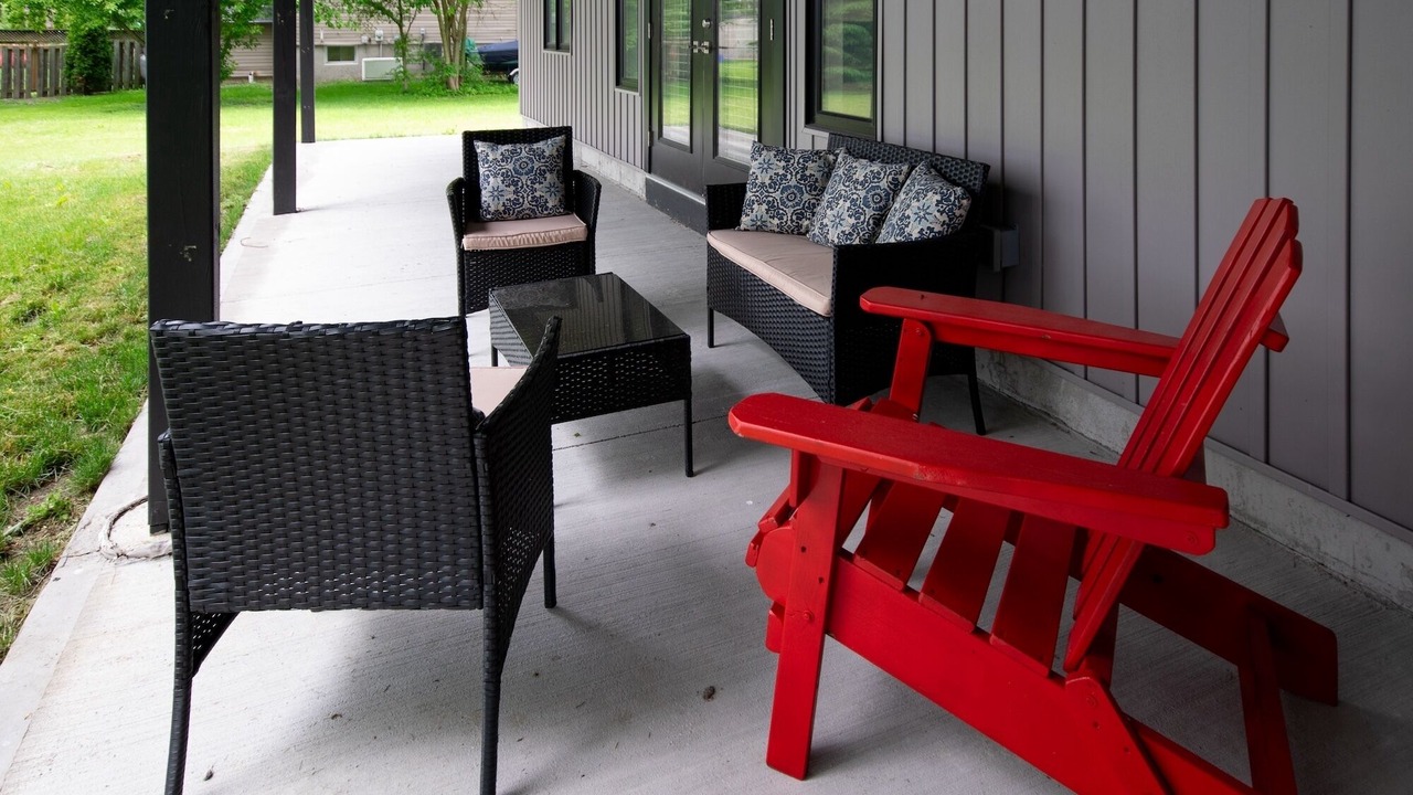 Photo of Patio Balcony in Lambton Shores