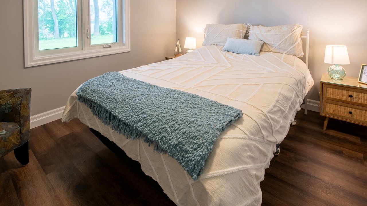 Photo of Bedroom in Lambton Shores