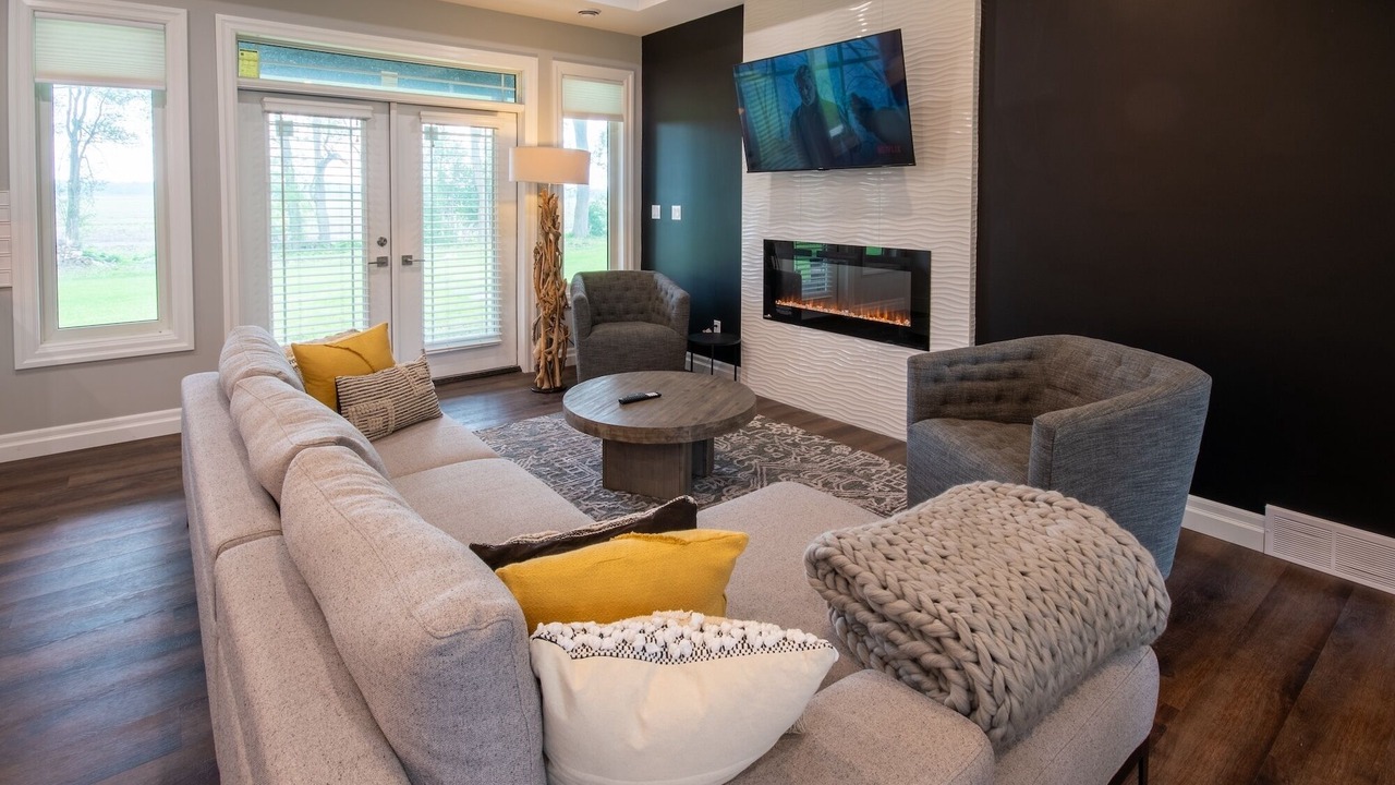 Photo of Livingroom in Lambton Shores