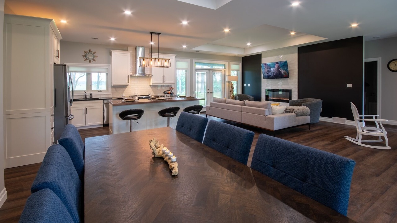 Photo of Livingroom in Lambton Shores