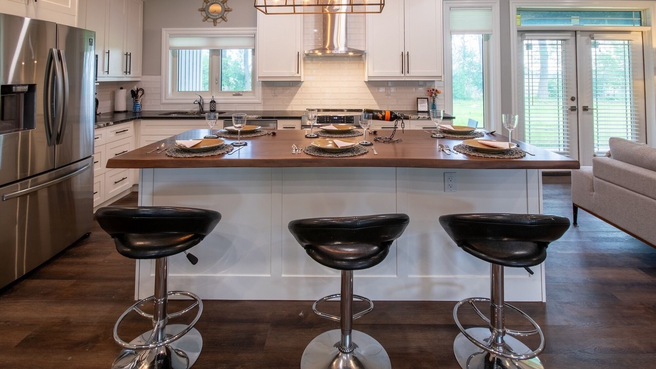 Photo of Kitchen in Lambton Shores