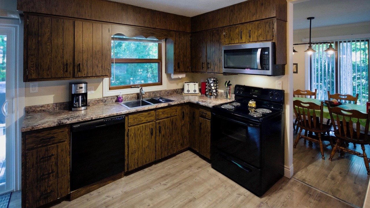 Photo of Kitchen in Grand Bend