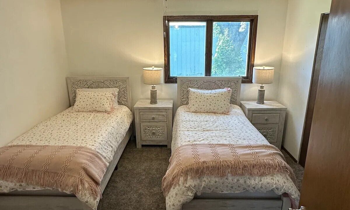 Photo of Bedroom in Oberlin