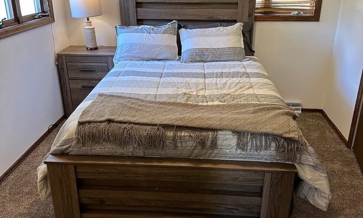 Photo of Bedroom in Oberlin